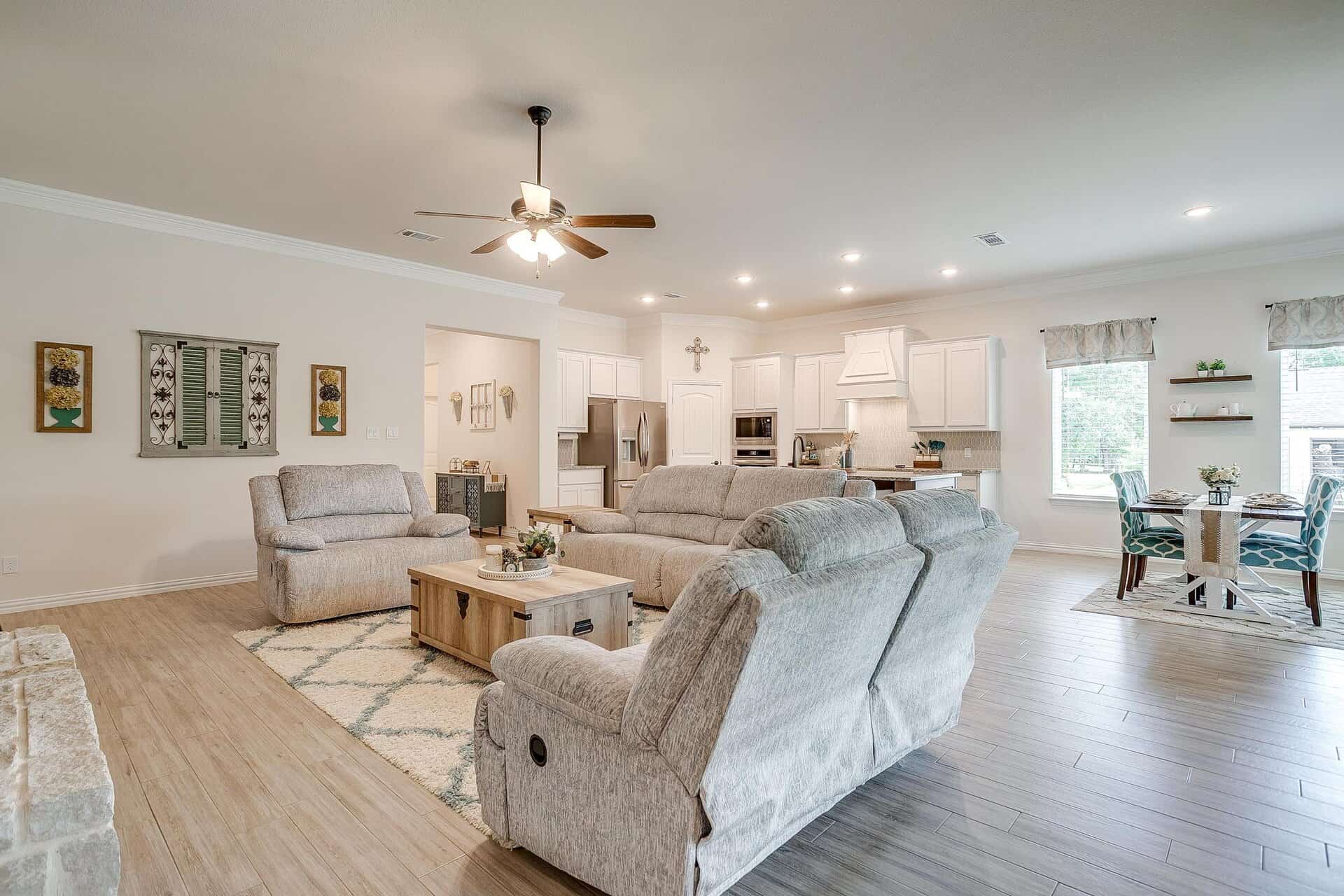 An image that shows 2184 Sugar Button Lane (23 Of 56)