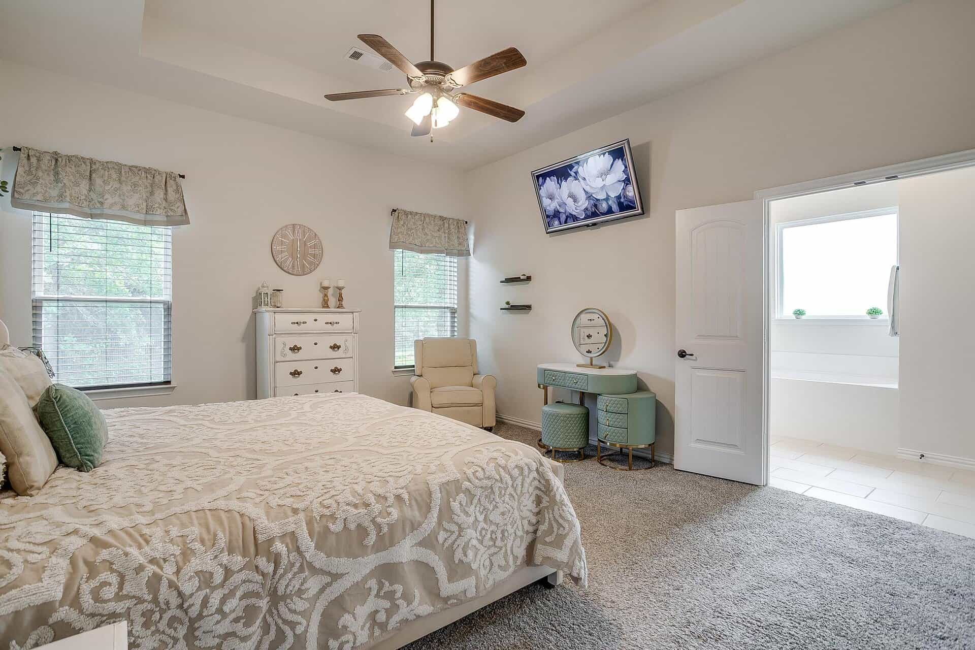 An image that shows 2184 Sugar Button Lane (31 Of 56)