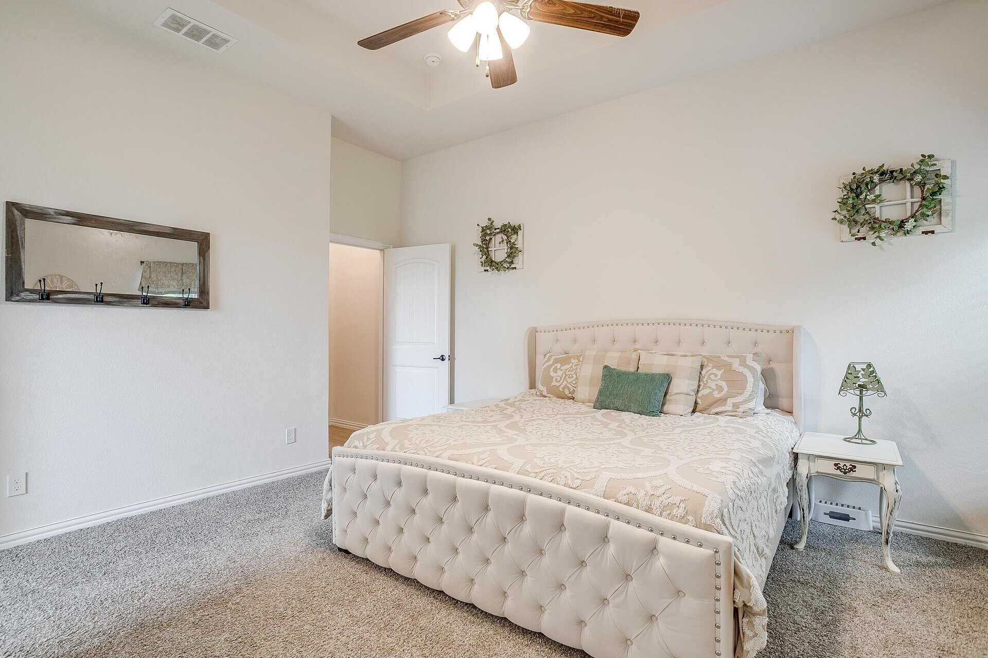 An image that shows 2184 Sugar Button Lane (33 Of 56)