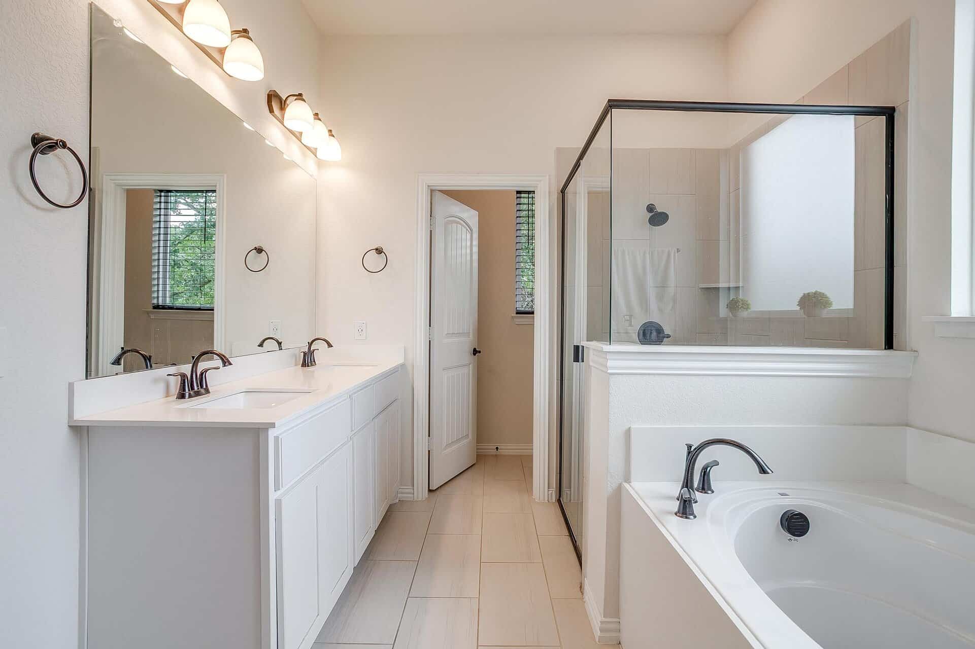 An image that shows 2184 Sugar Button Lane (36 Of 56)