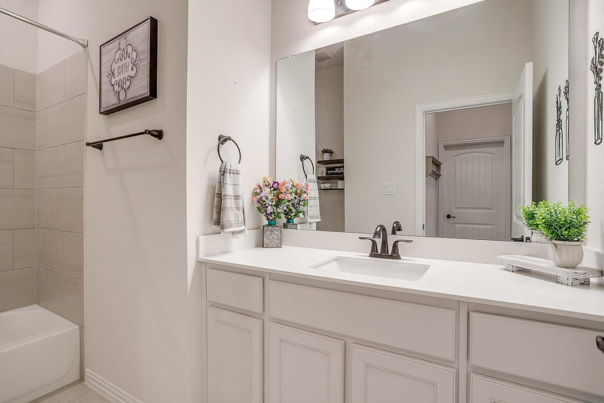 An image that shows 2184 Sugar Button Lane (40 Of 56)