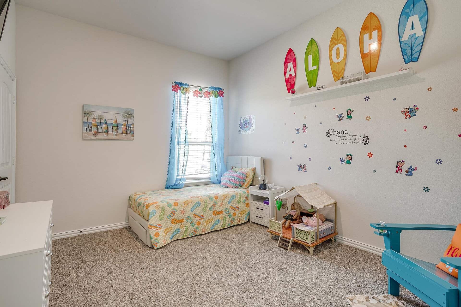 An image that shows 2184 Sugar Button Lane (42 Of 56)