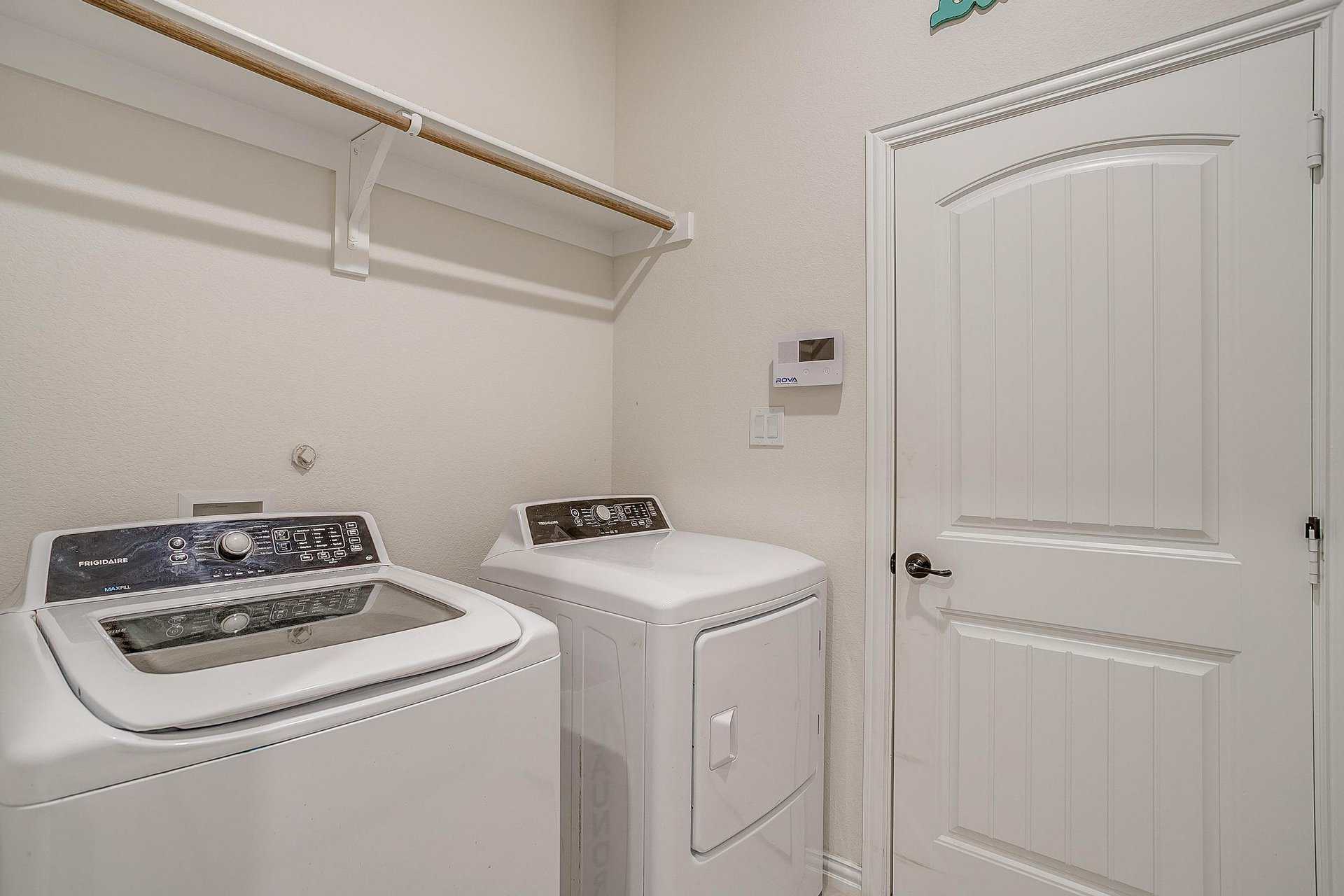 An image that shows 2184 Sugar Button Lane (48 Of 56)