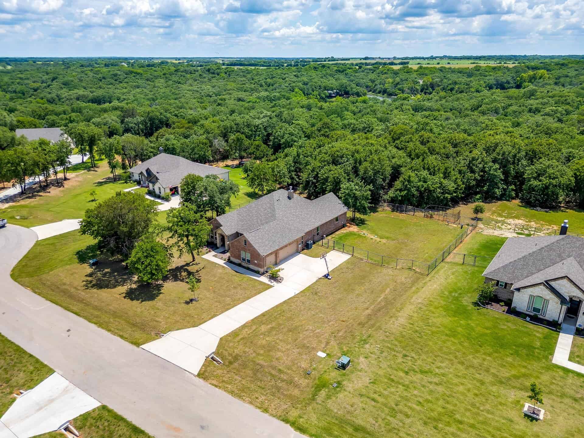 An image that shows 2184 Sugar Button Lane (5 Of 56)