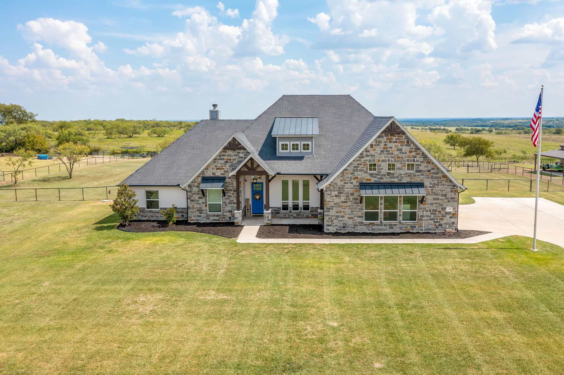 An image that shows 148 Maravilla Dr (1 Of 161)