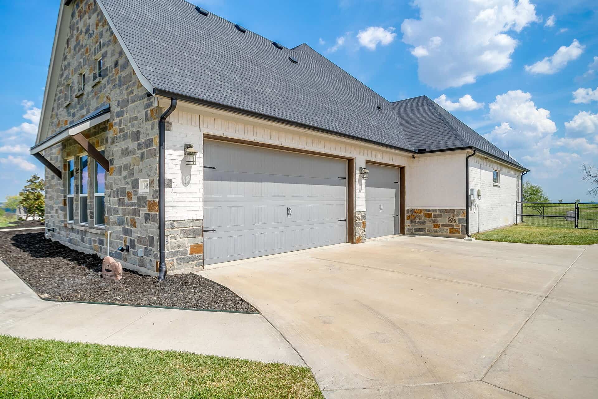 An image that shows 148 Maravilla Dr (24 Of 161)