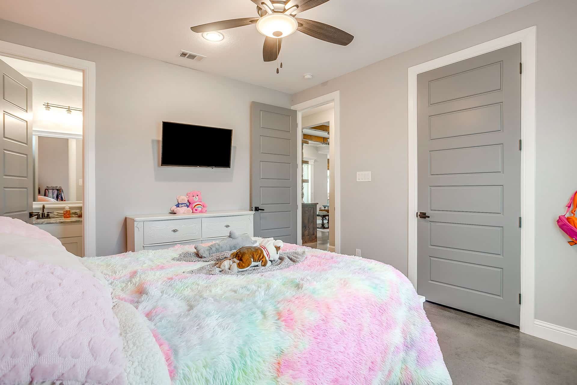 An image that shows 148 Maravilla Dr (73 Of 161)