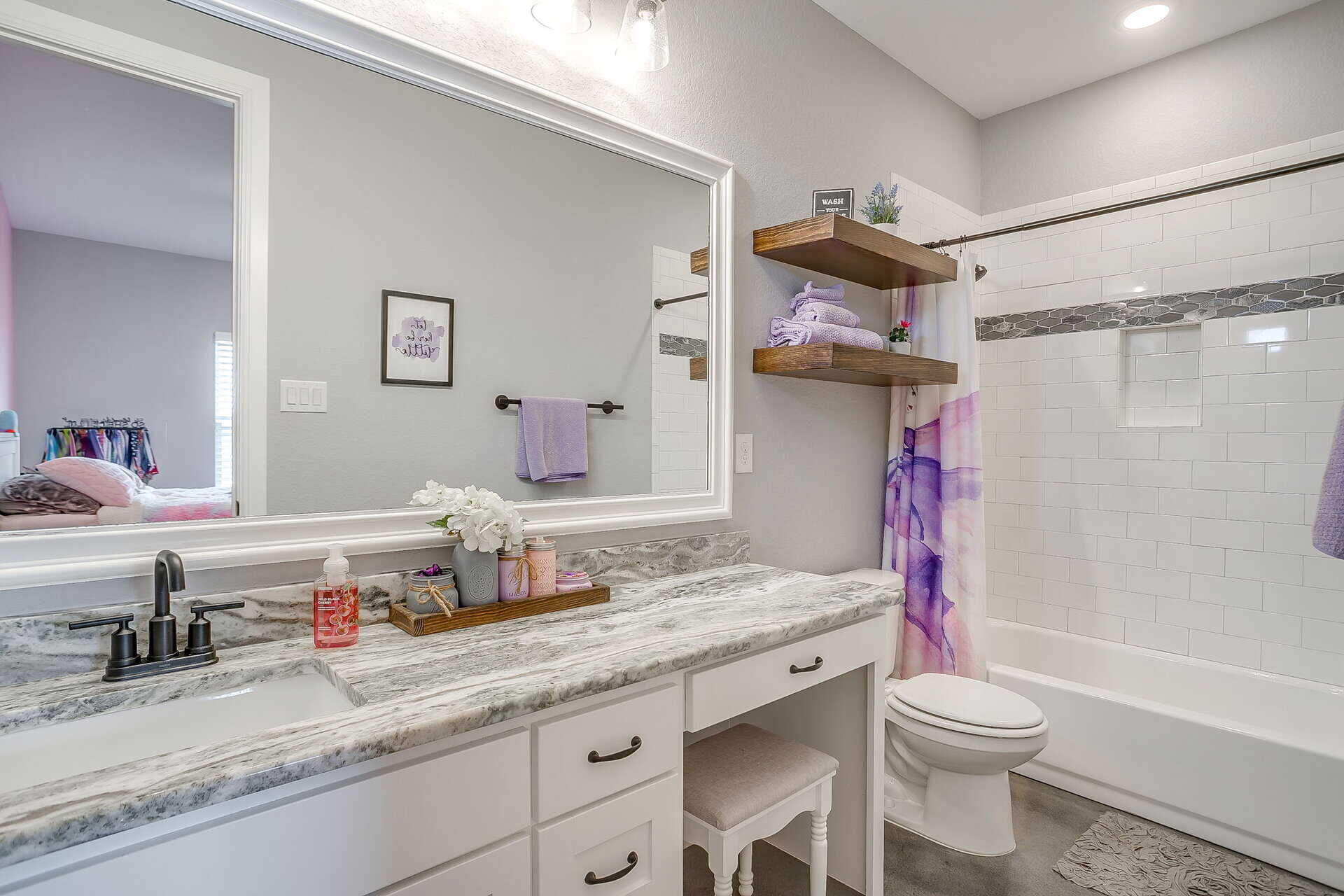 An image that shows 148 Maravilla Dr (74 Of 161)