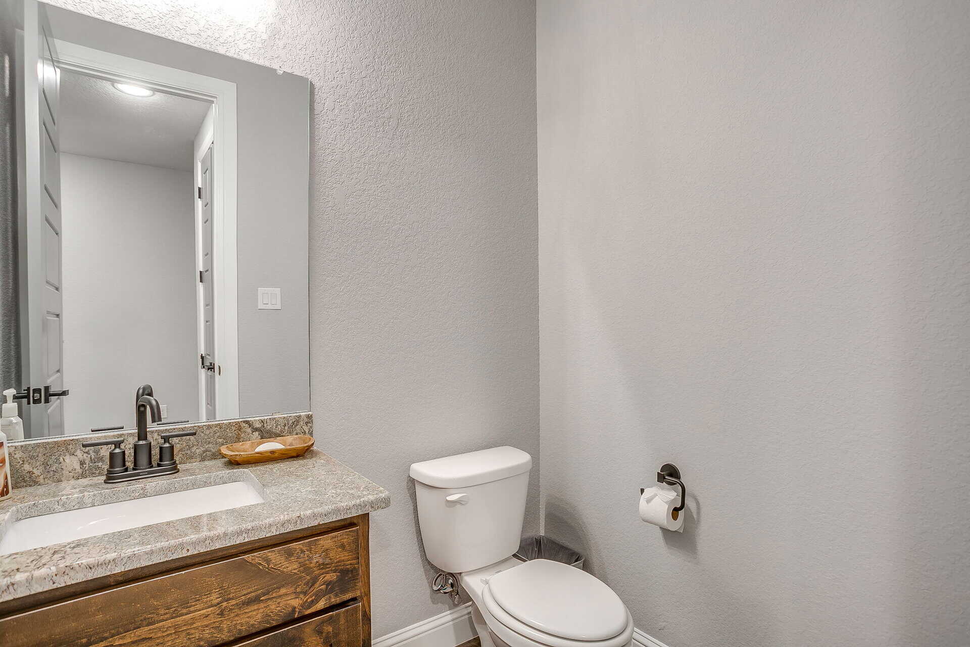 An image that shows 148 Maravilla Dr (83 Of 161)