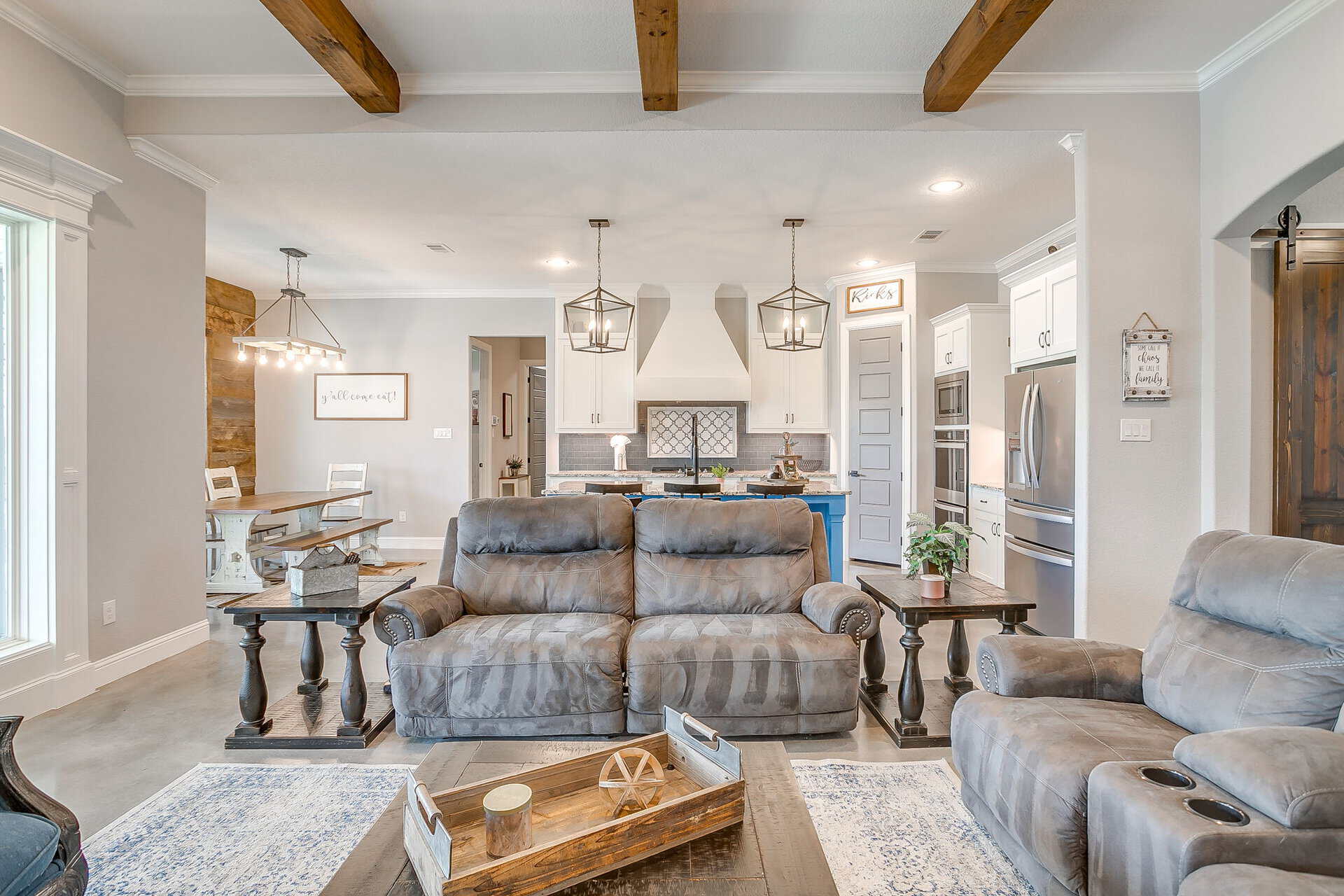 An image that shows 148 Maravilla Dr (2 Of 10)