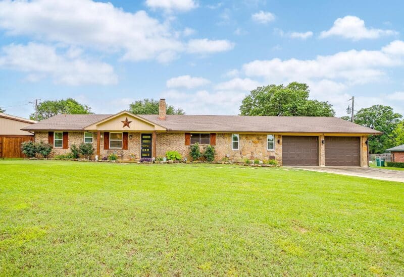 An image that shows 7000 Cr 527 (12 Of 62)