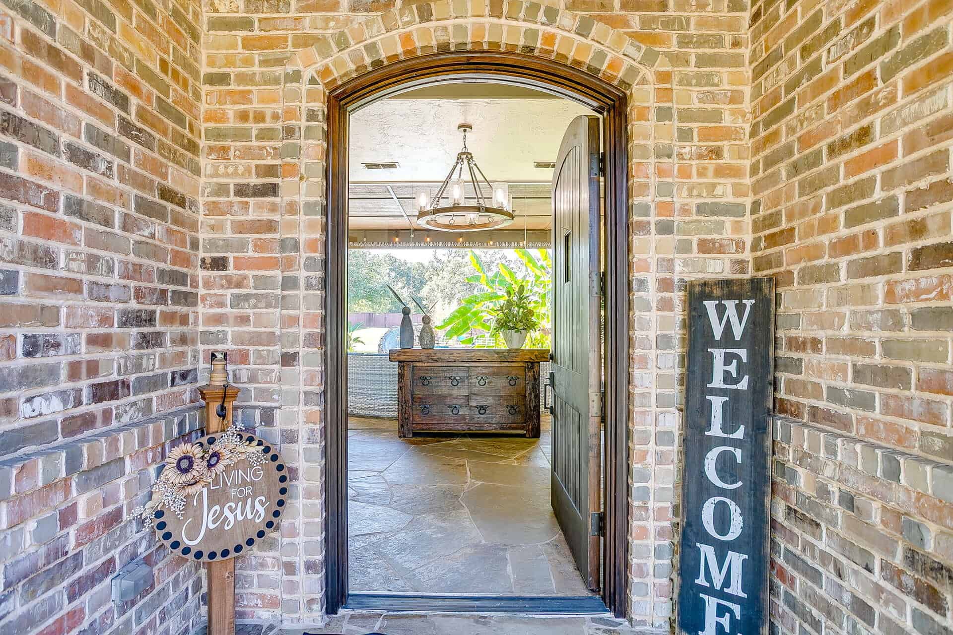 An image that shows 155 Country Vista Cir (22 Of 105)