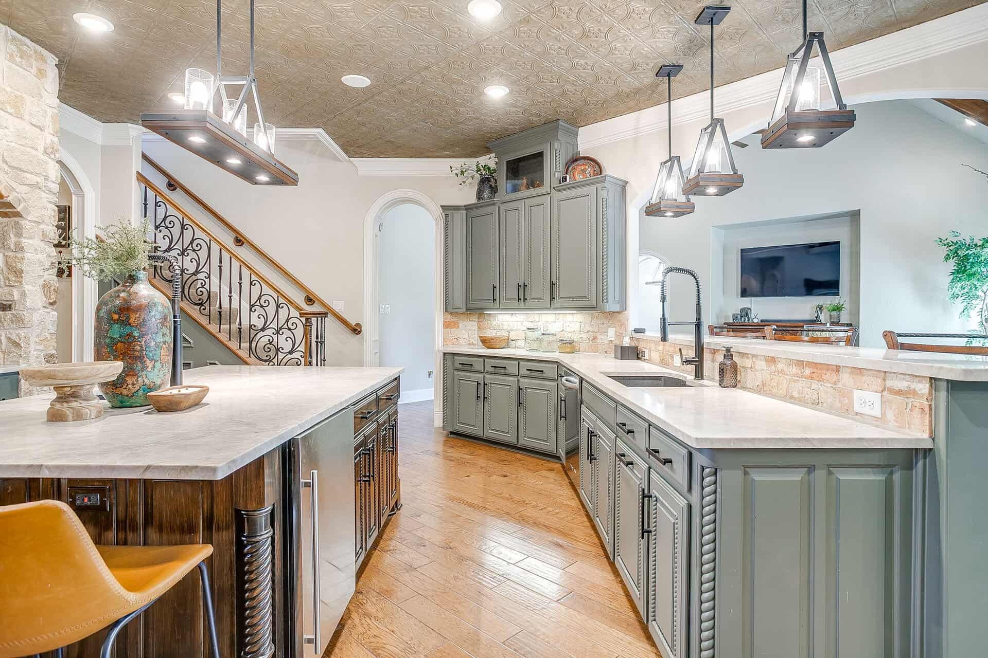 An image that shows 155 Country Vista Cir (39 Of 105)