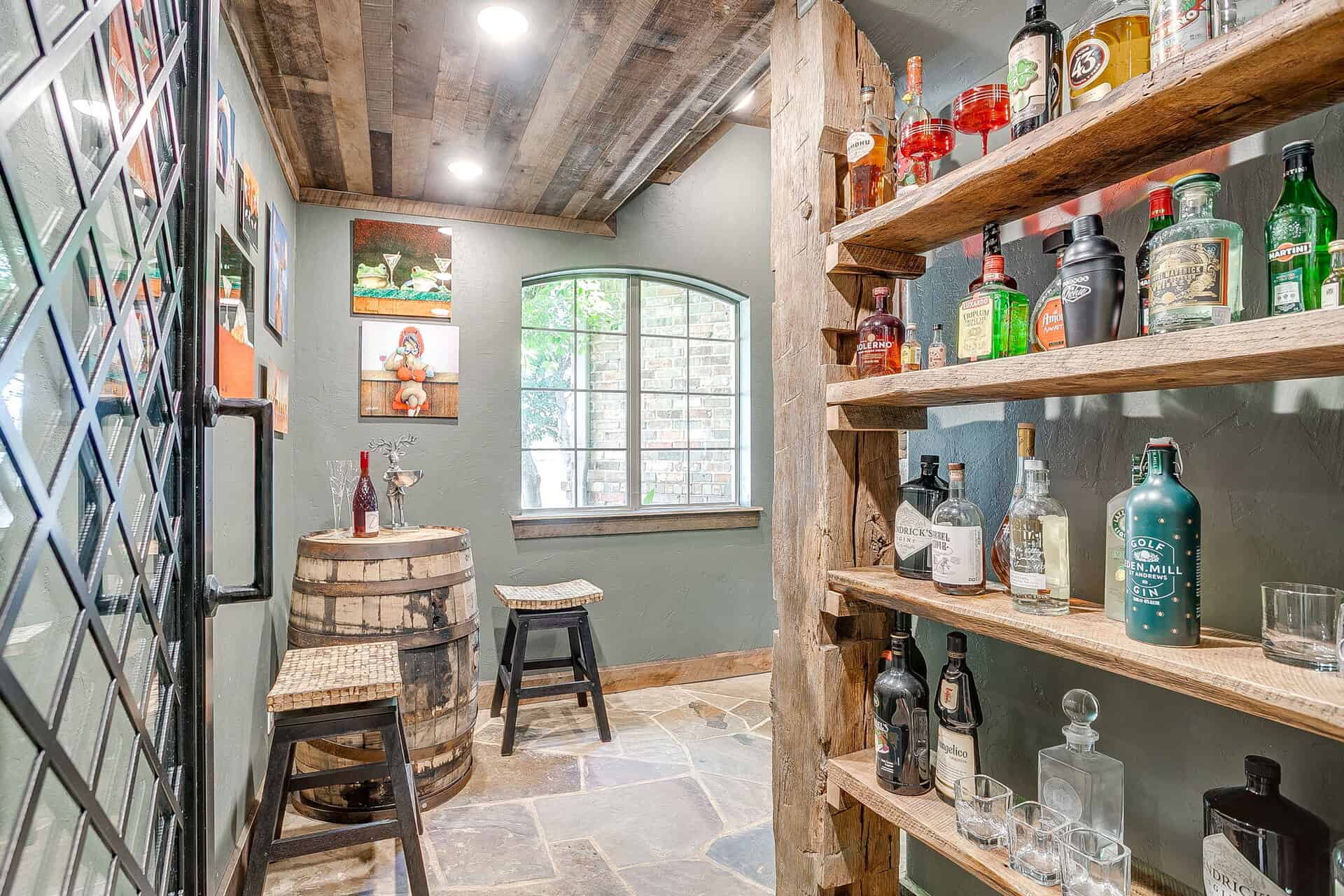 An image that shows 155 Country Vista Cir (46 Of 105)