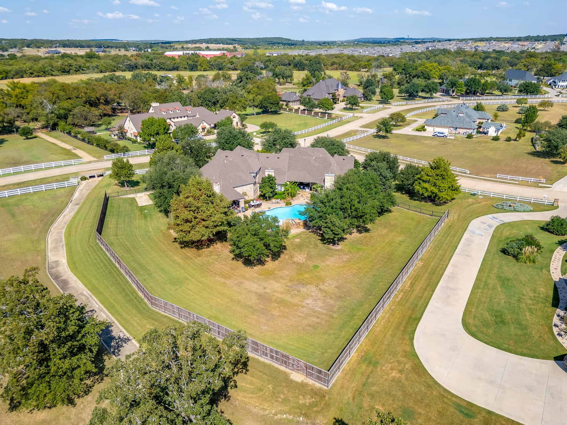 An image that shows 155 Country Vista Cir (8 Of 105)