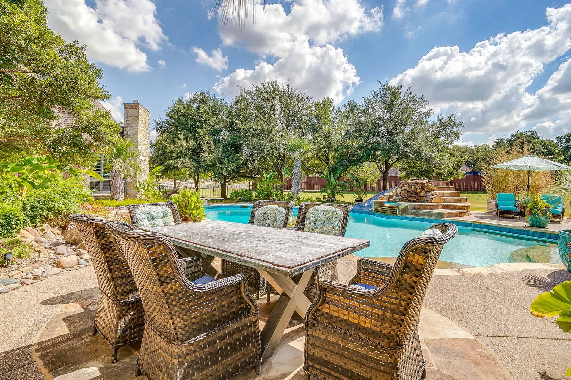 An image that shows 155 Country Vista Cir (91 Of 105)