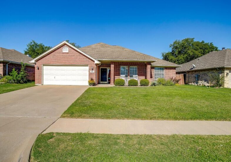 An image that shows 1016 Heberle Drive (2 Of 41)