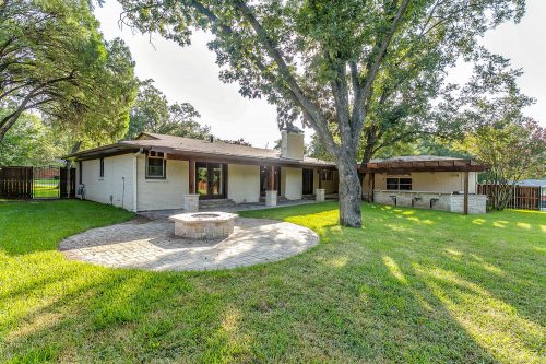 4132 Clayton Rd W. Fort Worth, Texas 76116 - LEAGUE Real Estate
