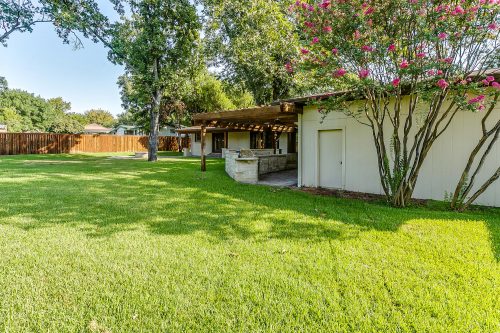4132 Clayton Rd W. Fort Worth, Texas 76116 - LEAGUE Real Estate