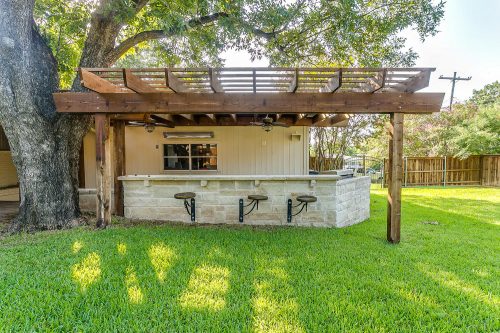 4132 Clayton Rd W. Fort Worth, Texas 76116 - LEAGUE Real Estate