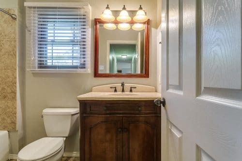 4132 Clayton Rd W. Fort Worth, Texas 76116 - LEAGUE Real Estate
