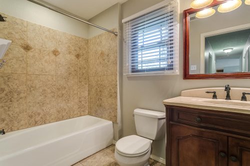 4132 Clayton Rd W. Fort Worth, Texas 76116 - LEAGUE Real Estate