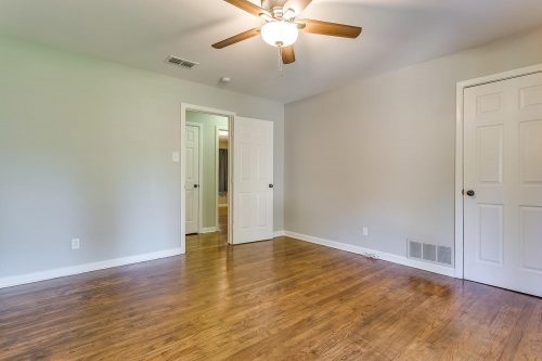 4132 Clayton Rd W. Fort Worth, Texas 76116 - LEAGUE Real Estate