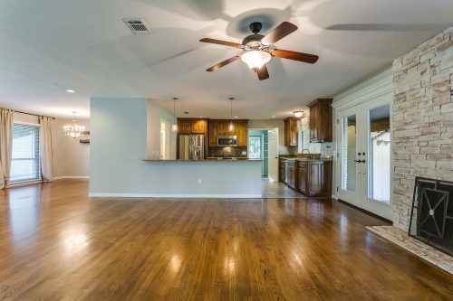 4132 Clayton Rd W. Fort Worth, Texas 76116 - LEAGUE Real Estate