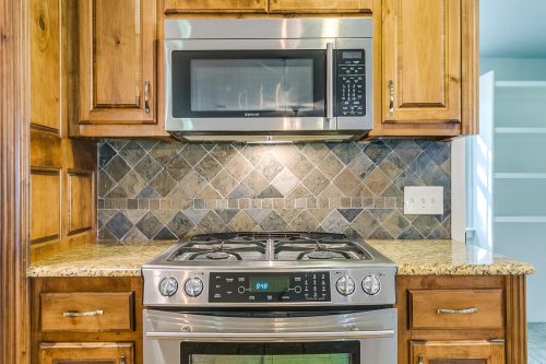 4132 Clayton Rd W. Fort Worth, Texas 76116 - LEAGUE Real Estate