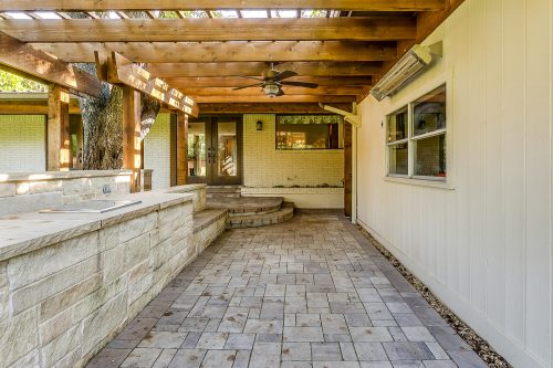 4132 Clayton Rd W. Fort Worth, Texas 76116 - LEAGUE Real Estate