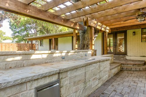 4132 Clayton Rd W. Fort Worth, Texas 76116 - LEAGUE Real Estate