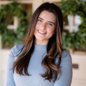 An image that shows Elle Snodgrass Profile Web