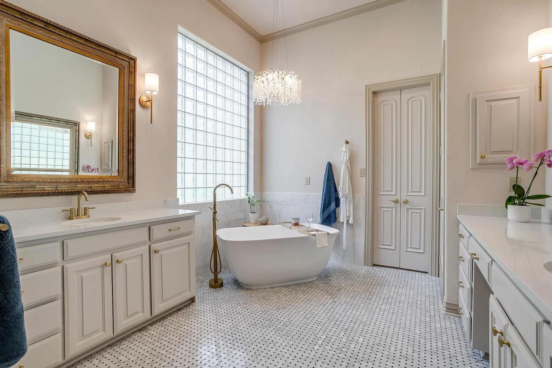 An image that shows 6609 Harbour Town Lane (1 Of 11)