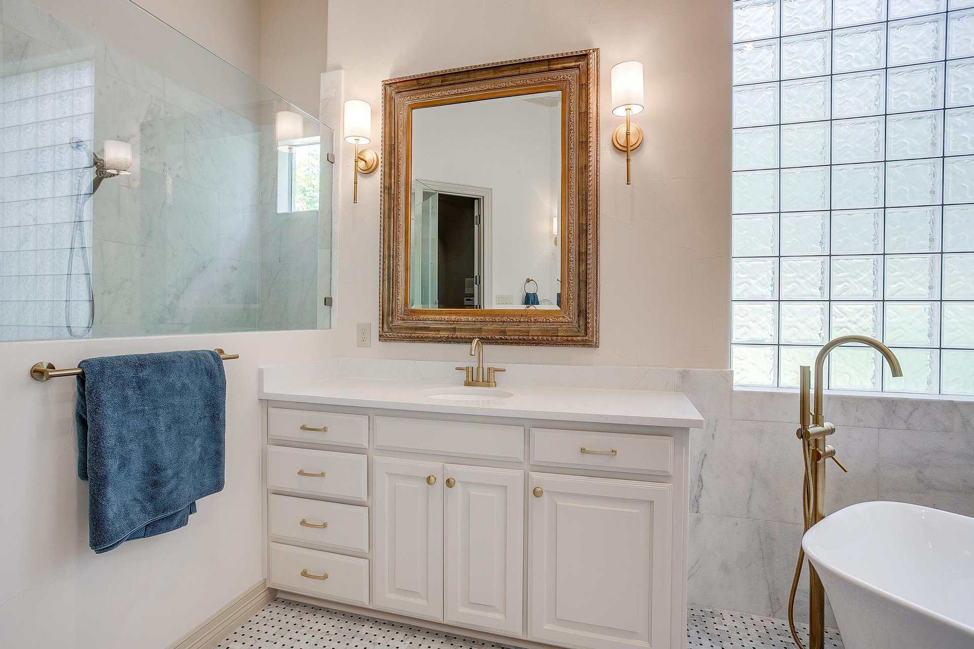 An image that shows 6609 Harbour Town Lane (4 Of 11)