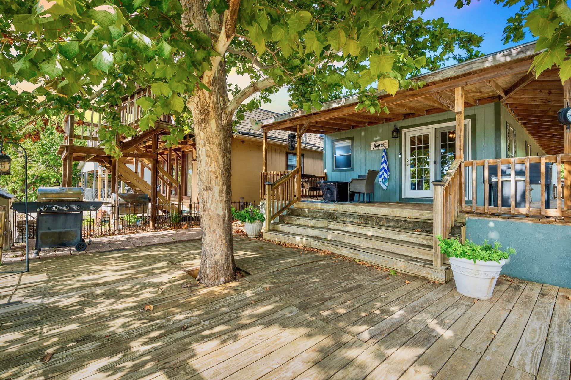 An image that shows 00 1 24 Web Or Mls 6520 Blue Water Ct 24