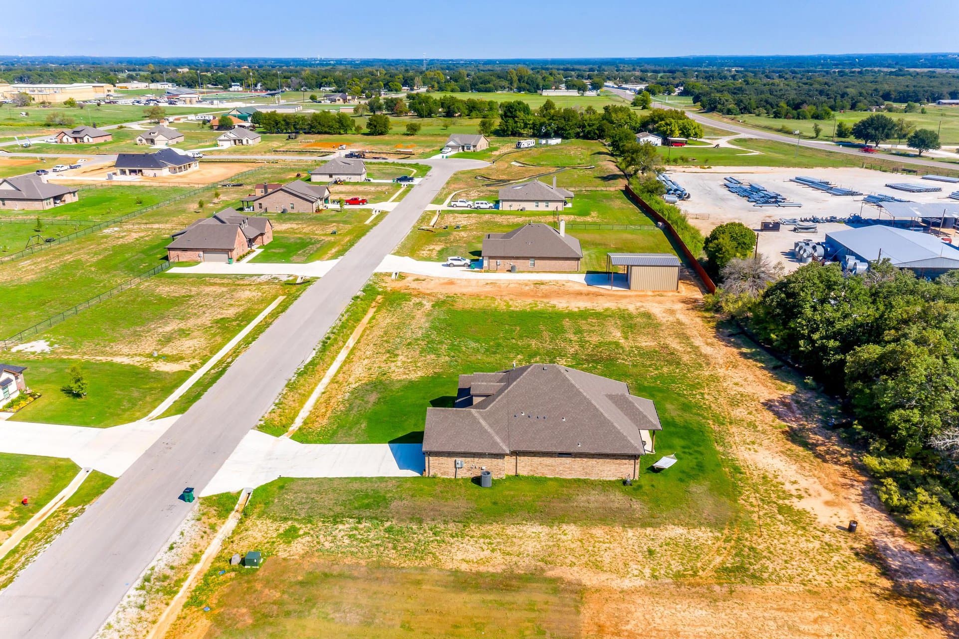 An image that shows 140 Read Ranch Drive (10 Of 55)