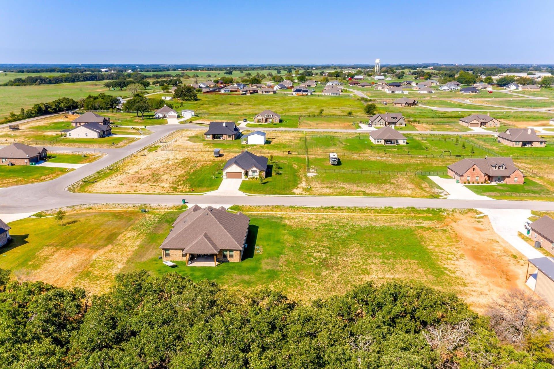 An image that shows 140 Read Ranch Drive (7 Of 55)