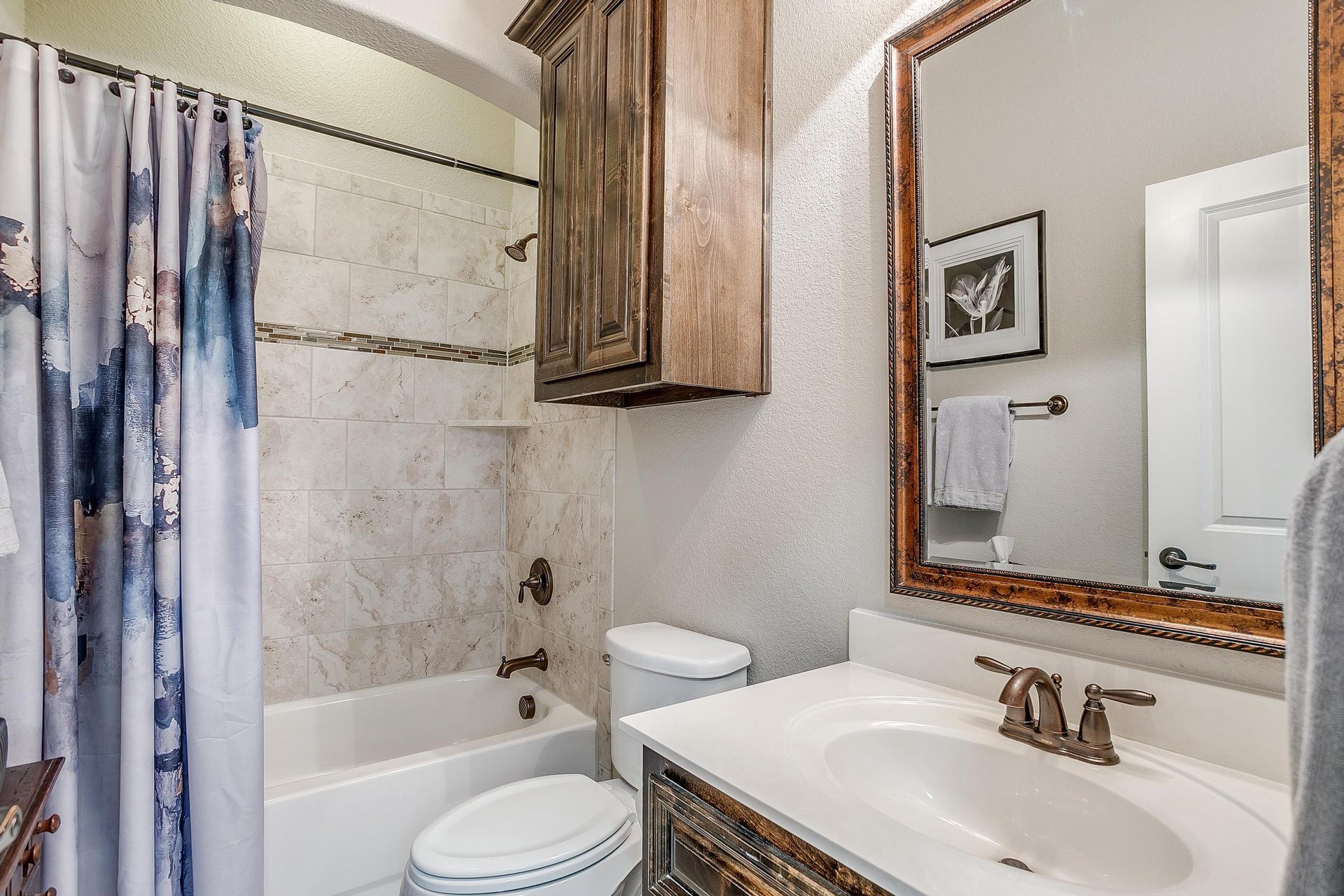 An image that shows 3917 Roxbury St (37 Of 46)