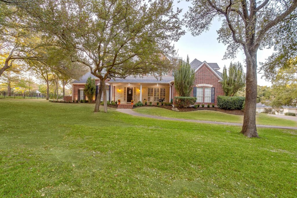 An image that shows 1515 Hunterglenn Drive T (4 Of 6)