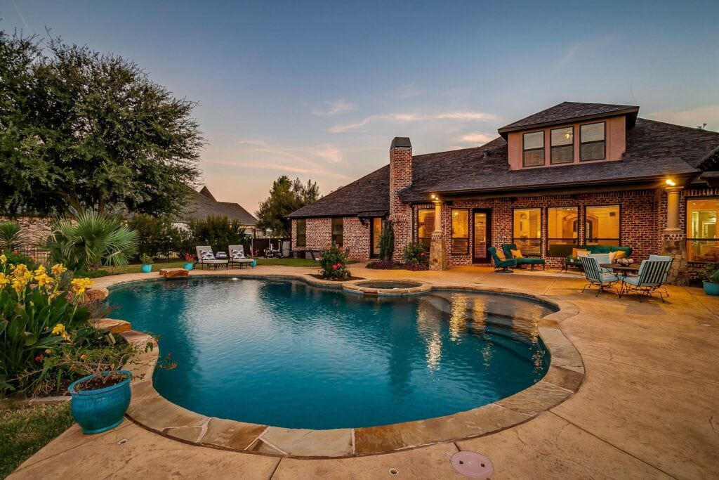 An image that shows 1204 E Scandinavian Ct. (31 Of 45)