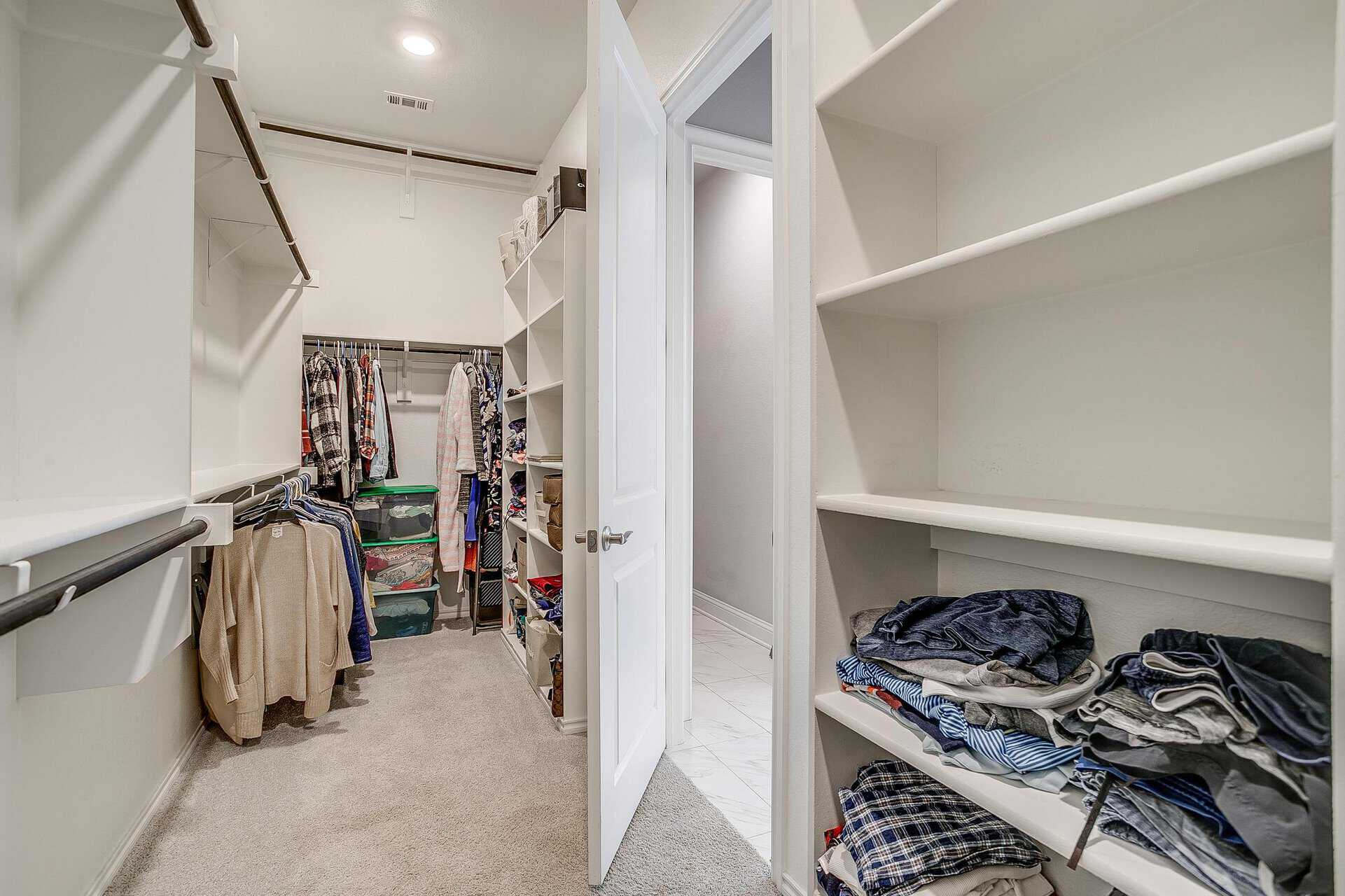 An image that shows 2141 Longspur Drive (36 Of 60)