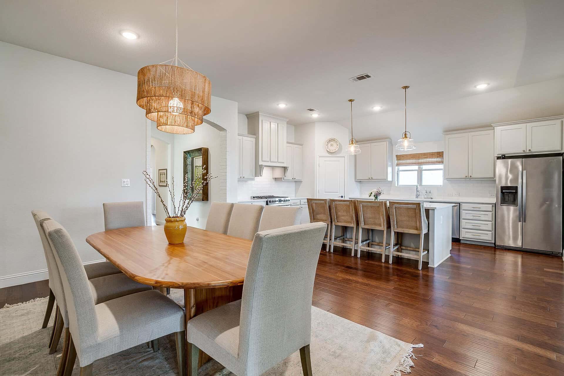 An image that shows 587 Point Vista Drive (35 Of 87)