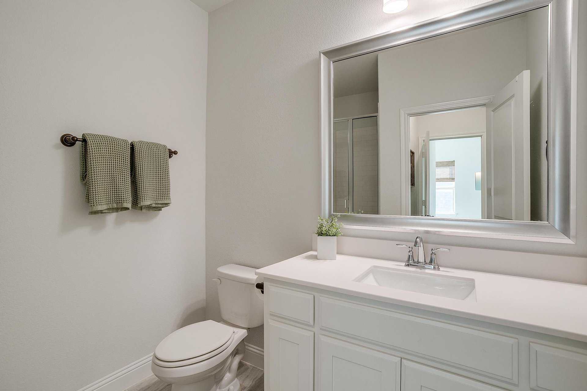 An image that shows 587 Point Vista Drive (63 Of 87)