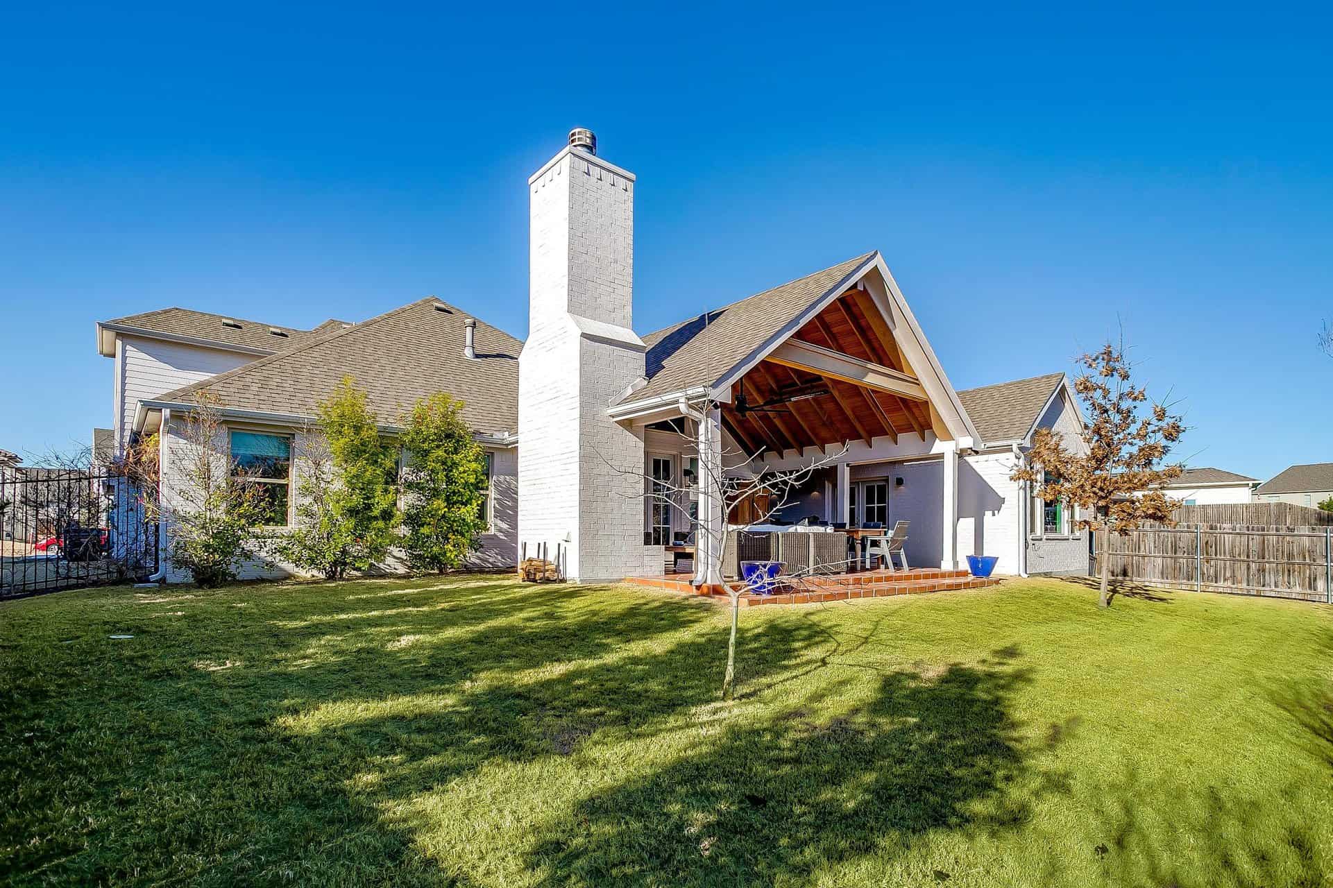 An image that shows 587 Point Vista Drive (85 Of 87)