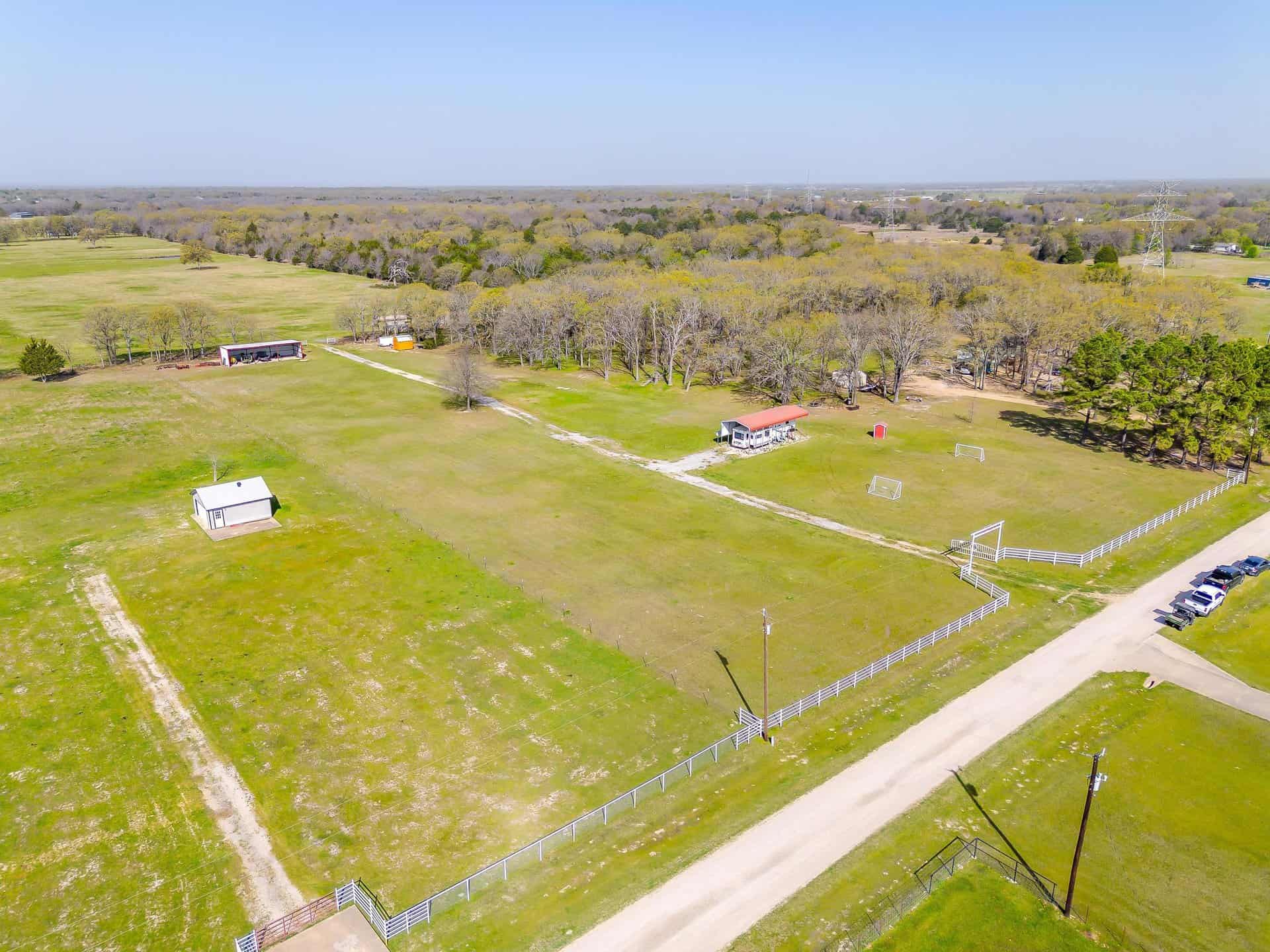 An image that shows 11833 Southview Drive (10 Of 34)