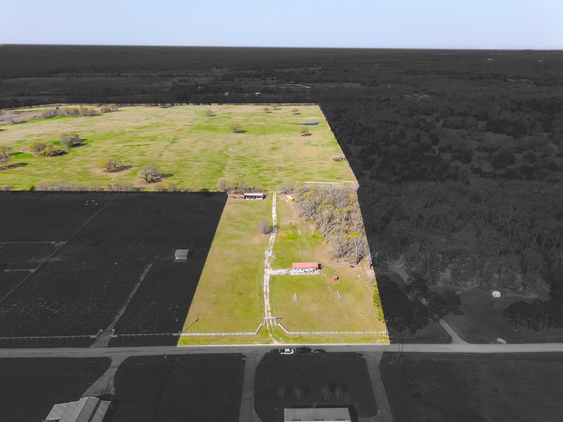 An image that shows 11833 Southview Drive (1 Of 2)