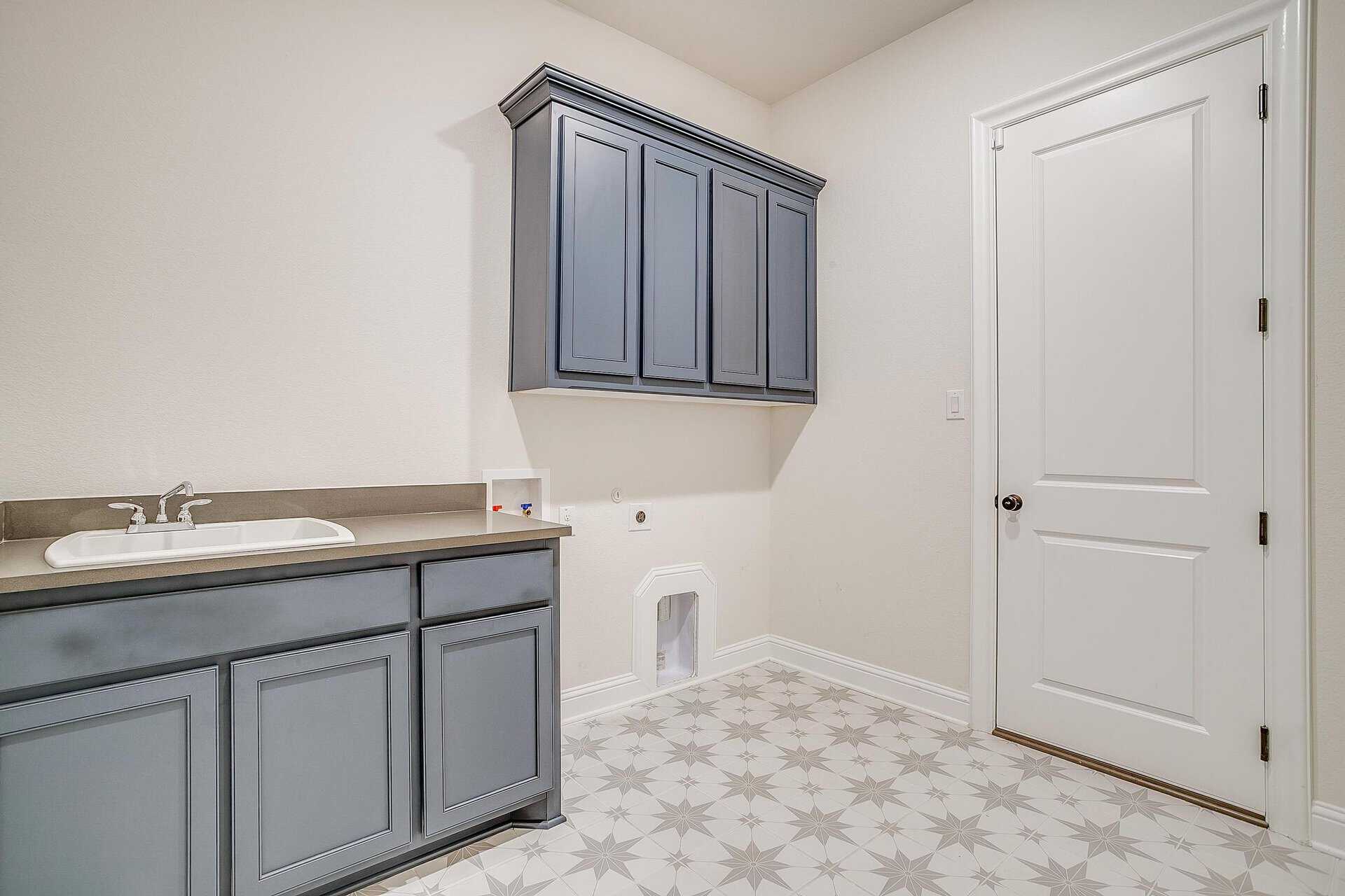 An image that shows 2201 Domingo Drive (34 Of 49)