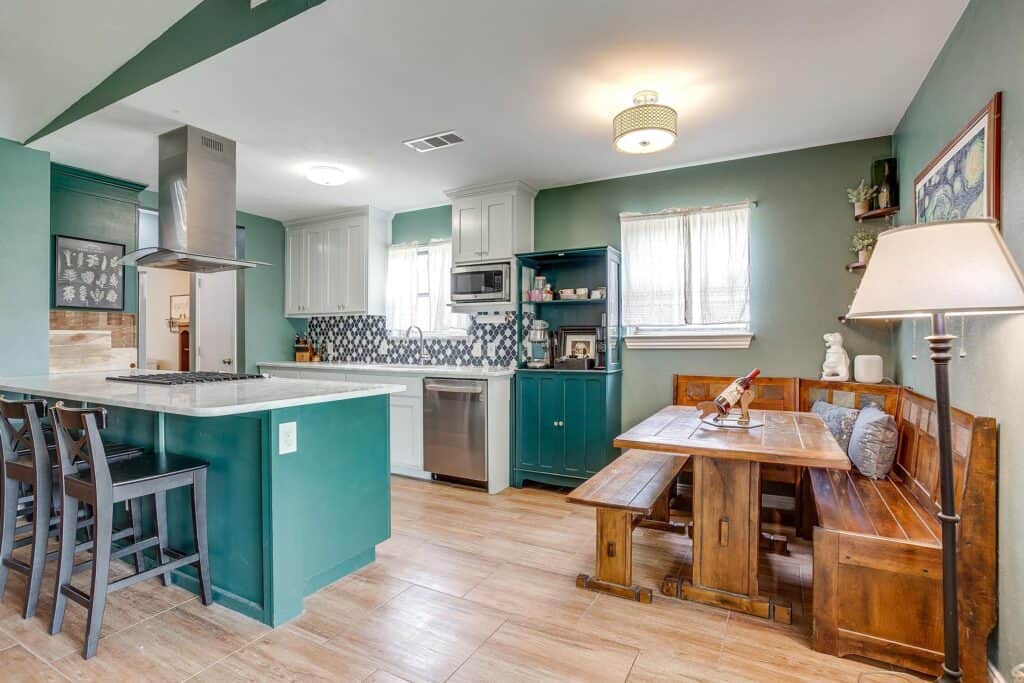 An image that shows 2905 Choctaw Trail (13 Of 42)