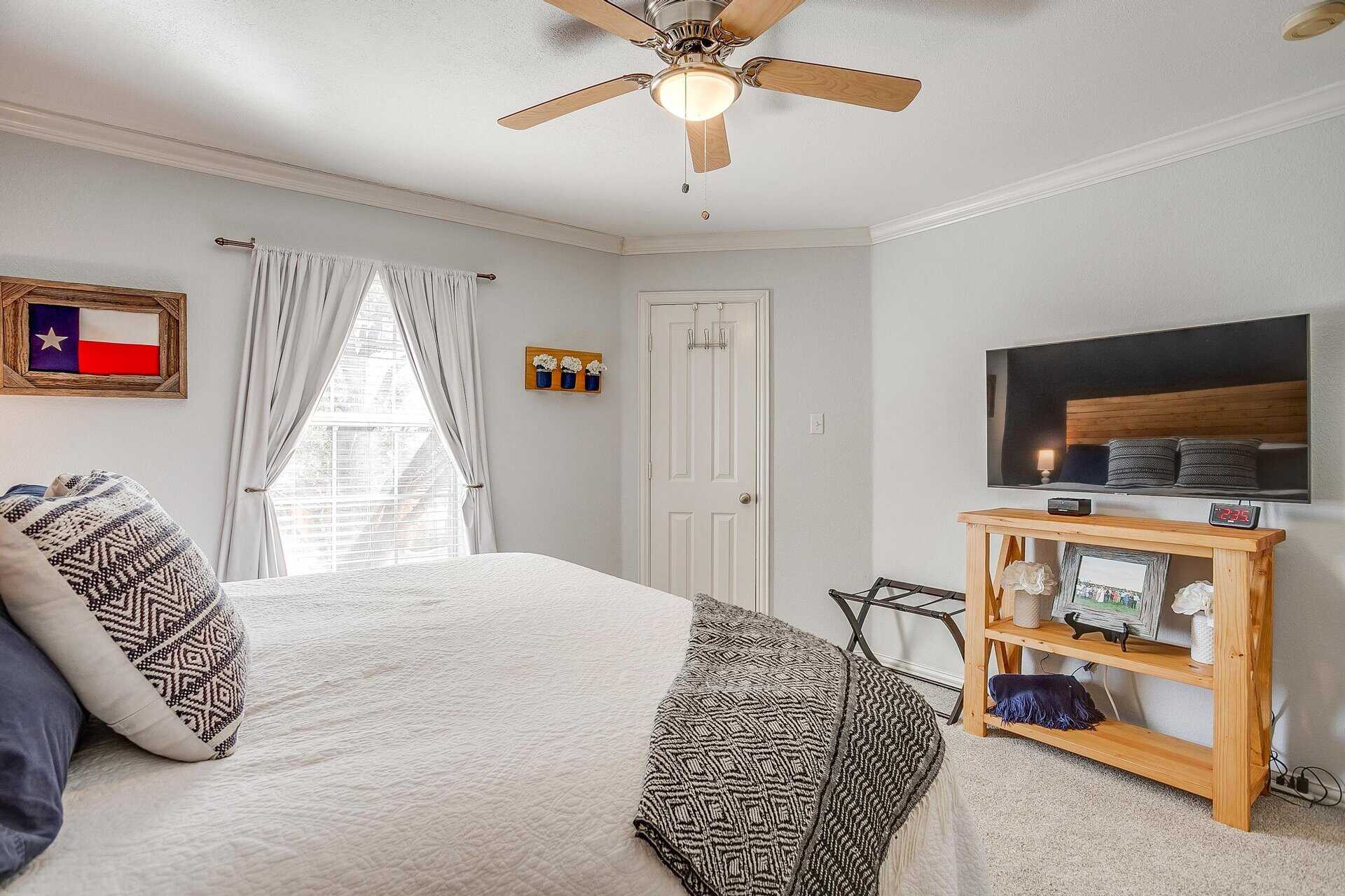 An image that shows 4263 Lake Villas Drive (29 Of 43)