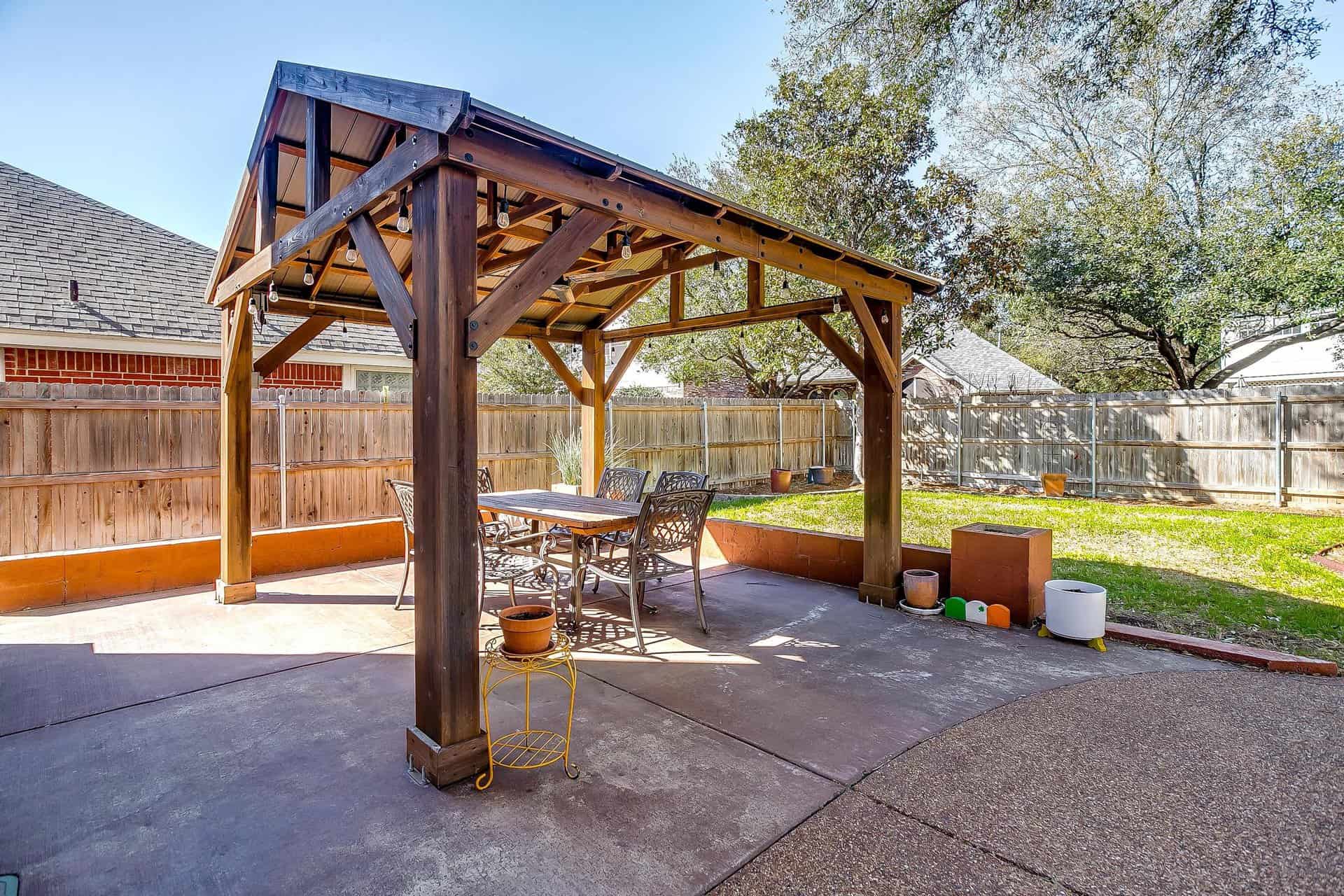 An image that shows 4263 Lake Villas Drive (34 Of 43)